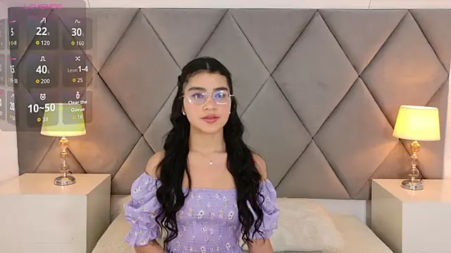 OliviaDiaz online show from April 9, 2026, 8:25 pm