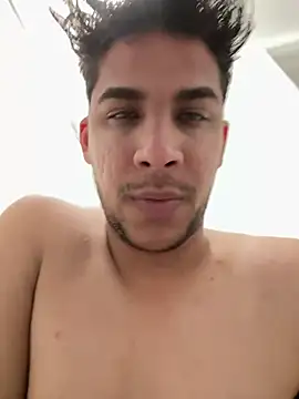 Albertotuyo online show from March 8, 2026, 4:38 am