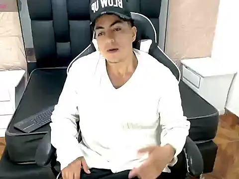 Alex Wolft online show from March 15, 2026, 12:00 pm