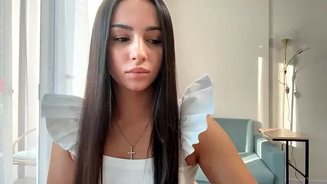 vixy moon online show from April 13, 2026, 3:17 pm