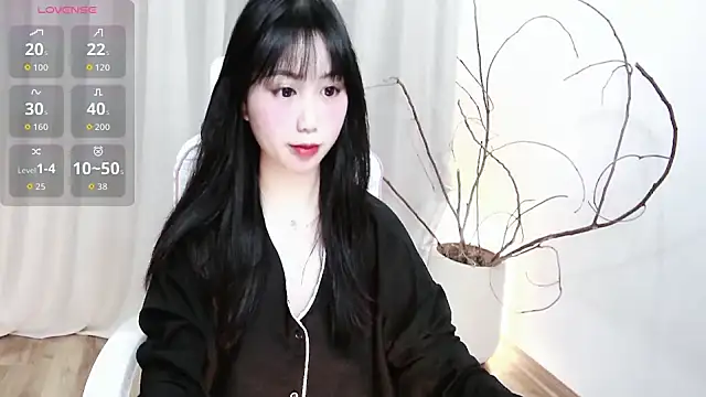 Sweet-Shuna online show from March 31, 2026, 2:50 pm