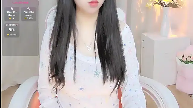 Sweet-Shuna online show from April 24, 2026, 1:41 am