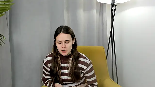 Snapshot of ZulmaPinley chatting on March 9, 2026, 7:01 am ZulmaPinley online show from March 9, 2026, 7:01 am