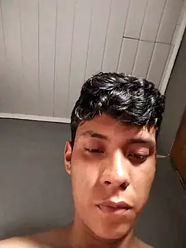 Snapshot of ROCHAIZ chatting on March 8, 2026, 7:28 pm ROCHAIZ online show from March 8, 2026, 7:28 pm