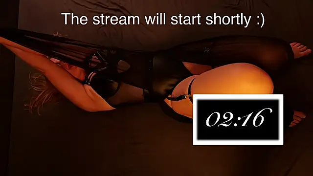 Snapshot of Julia_and_the_cock chatting on March 13, 2026, 5:52 pm Julia and the cock online show from March 13, 2026, 5:52 pm