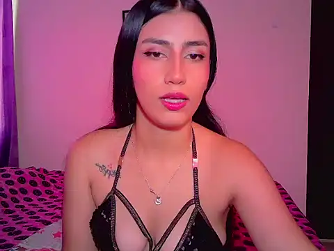 Snapshot of KattySquirtt chatting on March 9, 2026, 2:43 pm KattySquirtt online show from March 9, 2026, 2:43 pm