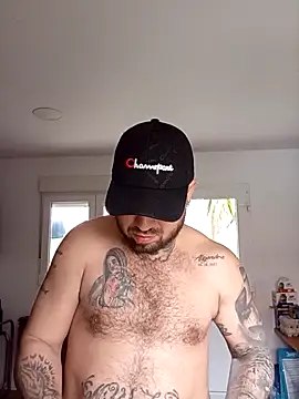 Snapshot of Davidhincap chatting on March 9, 2026, 8:51 am Davidhincap online show from March 9, 2026, 8:51 am