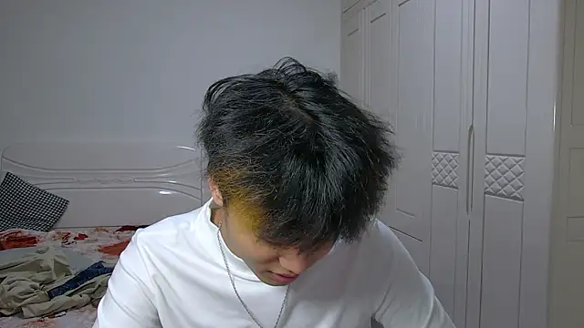 icecream-002 online show from March 29, 2026, 10:59 am