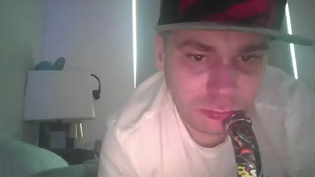 occasionalride1 online show from April 18, 2026, 1:09 am