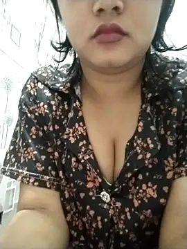 Chandrika Yadav online show from April 3, 2026, 7:23 pm