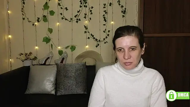 Amy blueskii online show from March 9, 2026, 2:10 pm