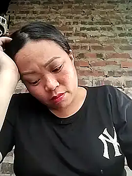 Min-in online show from April 2, 2026, 3:48 am