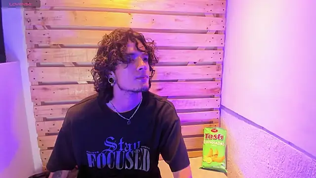 Skinny Mac online show from April 6, 2026, 2:18 pm