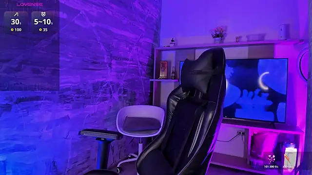 NicoKinggs  online show from March 25, 2026, 1:06 pm