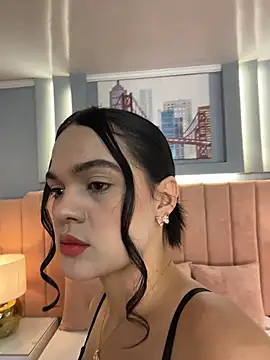 Bella-Ferrer online show from March 24, 2026, 6:46 pm