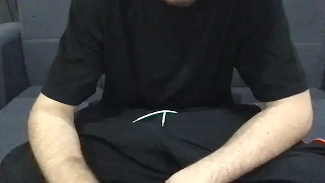 ugofantocci online show from March 12, 2026, 11:55 pm