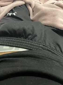 Snapshot of LeiAaron9810 chatting on March 11, 2026, 11:11 pm LeiAaron9810 online show from March 11, 2026, 11:11 pm