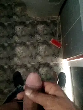 new sexy couple online show from March 15, 2026, 9:04 am