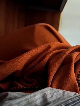 Sha-03 online show from March 10, 2026, 3:39 pm