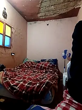 L7assTbabn online show from April 12, 2026, 4:34 pm