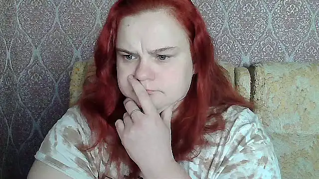 DollyGersonn online show from April 4, 2026, 4:44 am