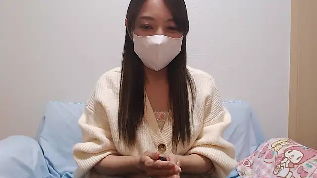 rin rin072 online show from April 15, 2026, 2:24 pm