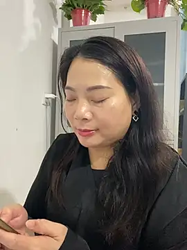 Snapshot of yu19988 chatting on April 8, 2026, 1:16 am yu19988 online show from April 8, 2026, 1:16 am