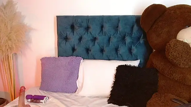 Rebeldana online show from April 28, 2026, 11:54 pm