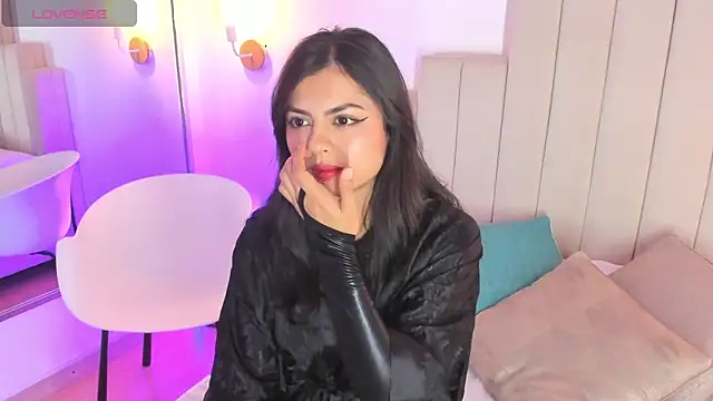 Zoee Kravitz online show from March 12, 2026, 8:48 pm