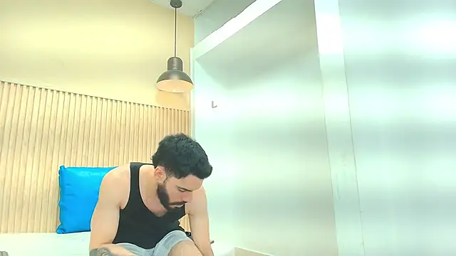 JEAN LEWIS2 online show from March 16, 2026, 7:18 pm