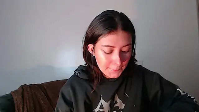 Snapshot of ivonny- chatting on March 12, 2026, 8:15 pm ivonny- online show from March 12, 2026, 8:15 pm