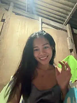 chinny1112 online show from May 2, 2026, 2:44 pm