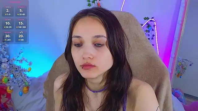 DarcyBlackwood online show from April 7, 2026, 1:39 am