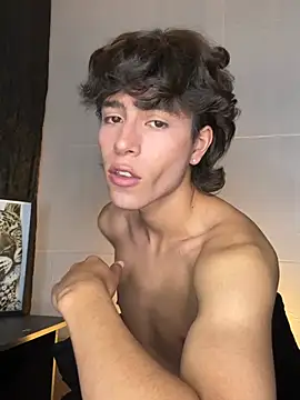 Evan Barret online show from March 12, 2026, 6:58 pm