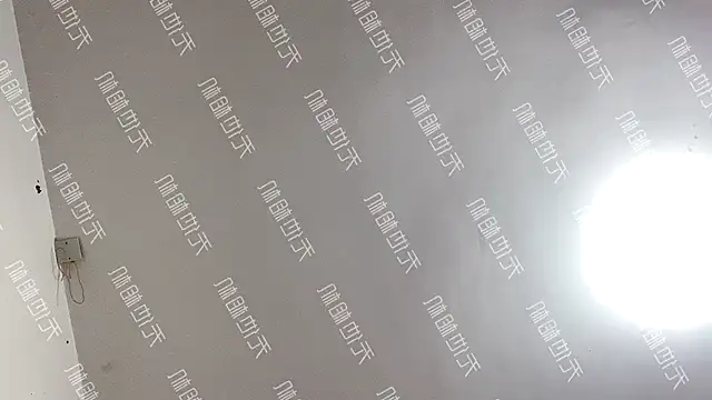 yiyibaby2026 online show from March 17, 2026, 1:14 pm