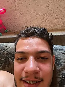 Jhonnylaionsousa online show from March 11, 2026, 3:18 pm