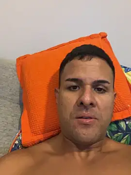 Jhonnylaionsousa online show from March 26, 2026, 4:07 am