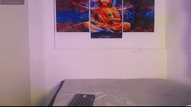 chrisramosv online show from April 17, 2026, 11:08 pm