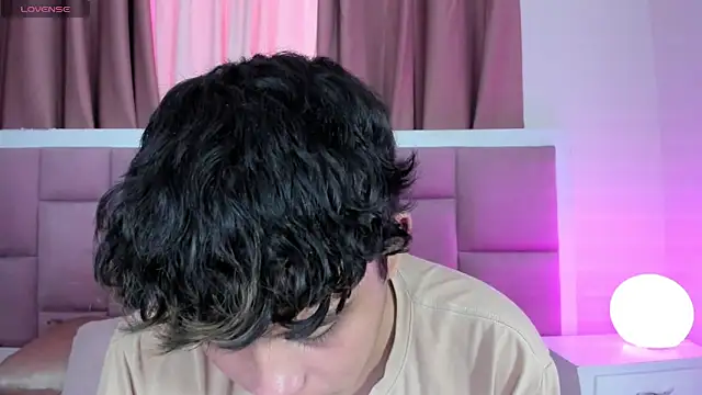 chico medusa online show from April 24, 2026, 7:16 pm