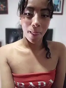KattyBerryX online show from March 27, 2026, 6:40 pm