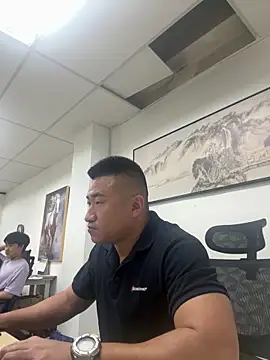 Cunzhangshibage02 online show from April 29, 2026, 12:48 am