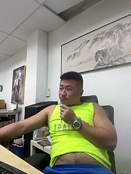 Cunzhangshibage02 online show from June 9, 2026, 12:39 pm