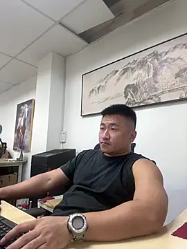 Cunzhangshibage02 online show from June 15, 2026, 3:09 am