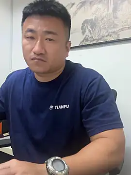 Cunzhangshibage02 online show from June 21, 2026, 6:10 pm