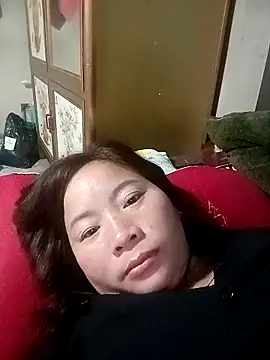 Snapshot of Singe-girl927 chatting on March 14, 2026, 12:06 am Singe-girl927 online show from March 14, 2026, 12:06 am