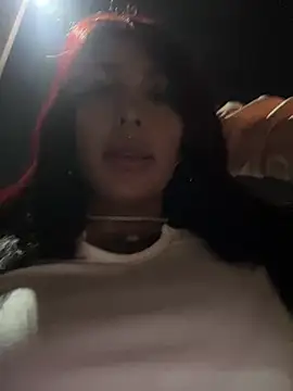 Snapshot of Saraaa_pink_ chatting on March 15, 2026, 12:27 am Saraaa pink online show from March 15, 2026, 12:27 am