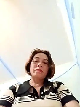 Lyly22x online show from March 29, 2026, 9:59 pm