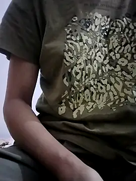 Snapshot of Tasty_Cherry chatting on April 2, 2026, 8:50 pm Tasty Cherry online show from April 2, 2026, 8:50 pm