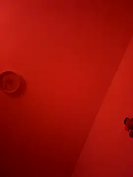 axinia 90 online show from April 13, 2026, 9:31 pm