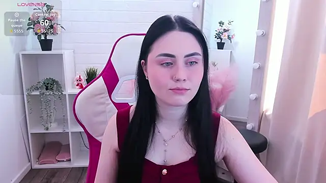 NoraLumi online show from April 23, 2026, 5:19 am